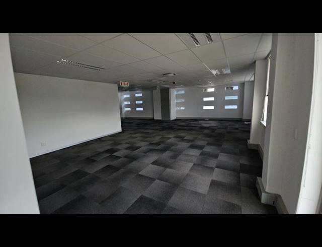 BUSINESS PROPERTY TO RENT IN WATERFALL